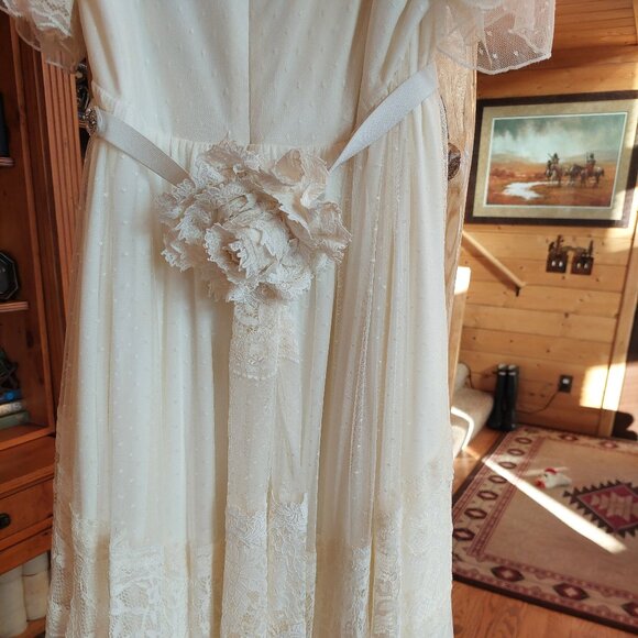Torrid Boho, Beach, Western lace Wedding dress size xxl - Picture 9 of 14